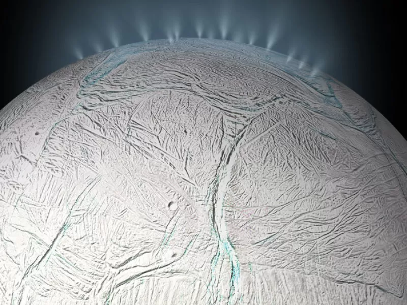 Sobrevuelo de Encélado La luna de Saturno tiene todo lo necesario para albergar vida