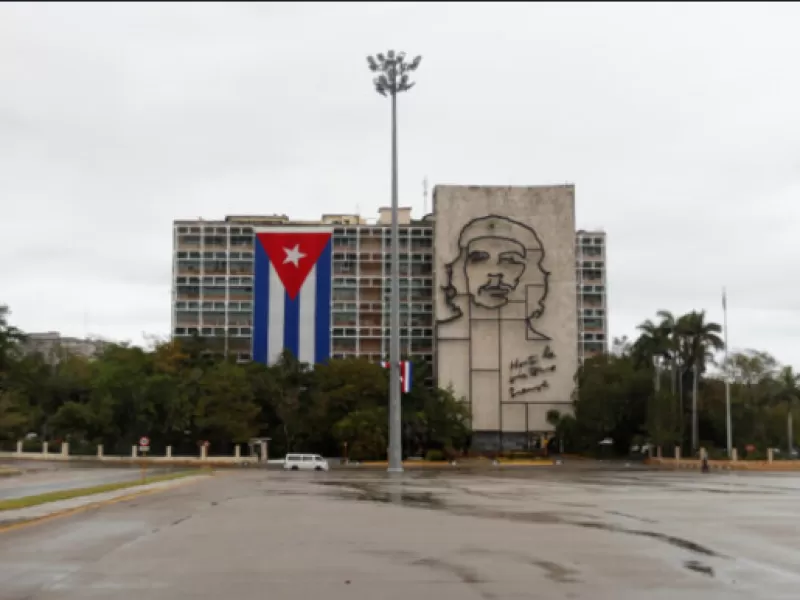 Tras 52 años de prohibición: Cuba dice que ahora hay 10.000 empresas tipo PYME en la isla